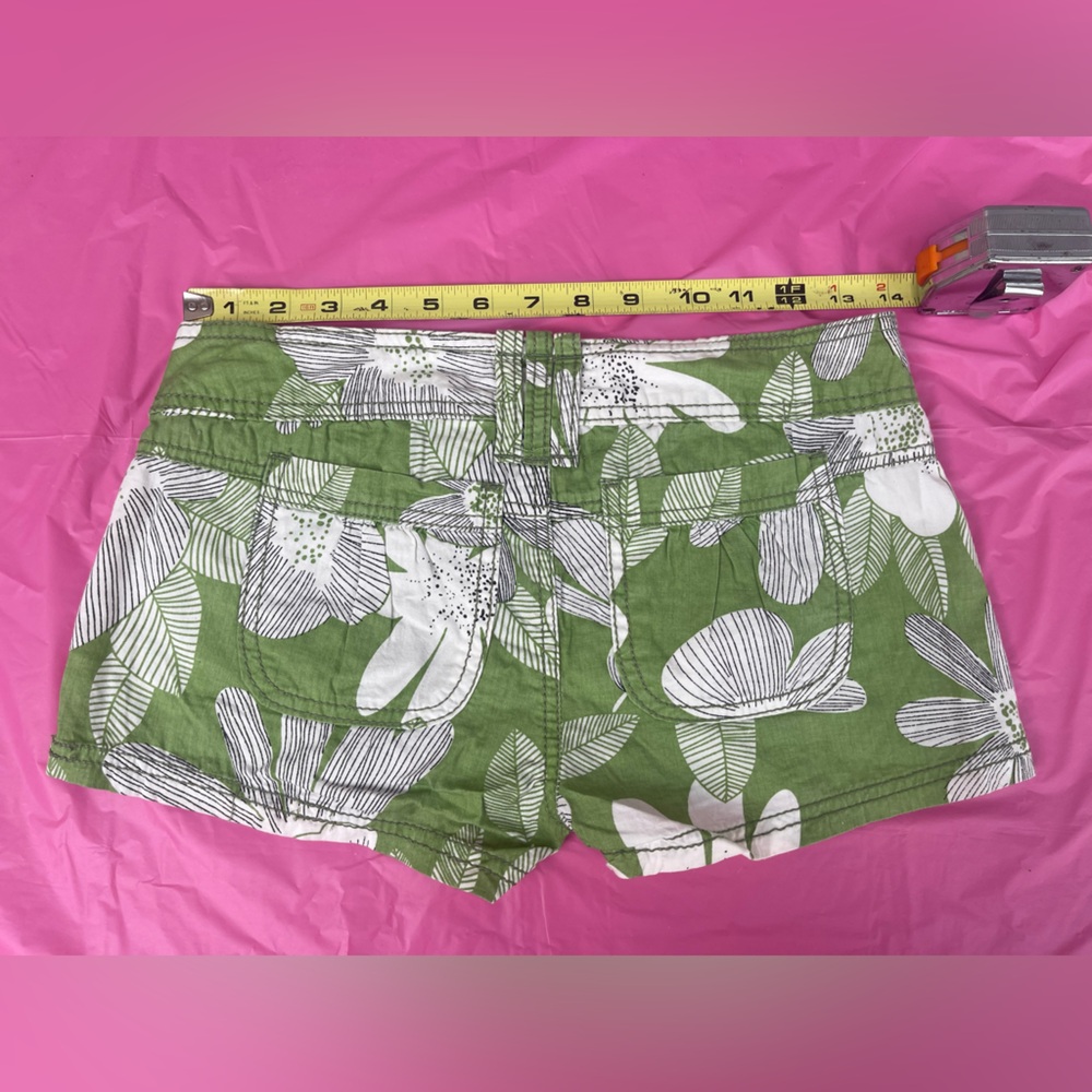 LOW RISE Z.Co JEANS Green Floral Shorts size 1 JUNIORS - Picture 5 of 12